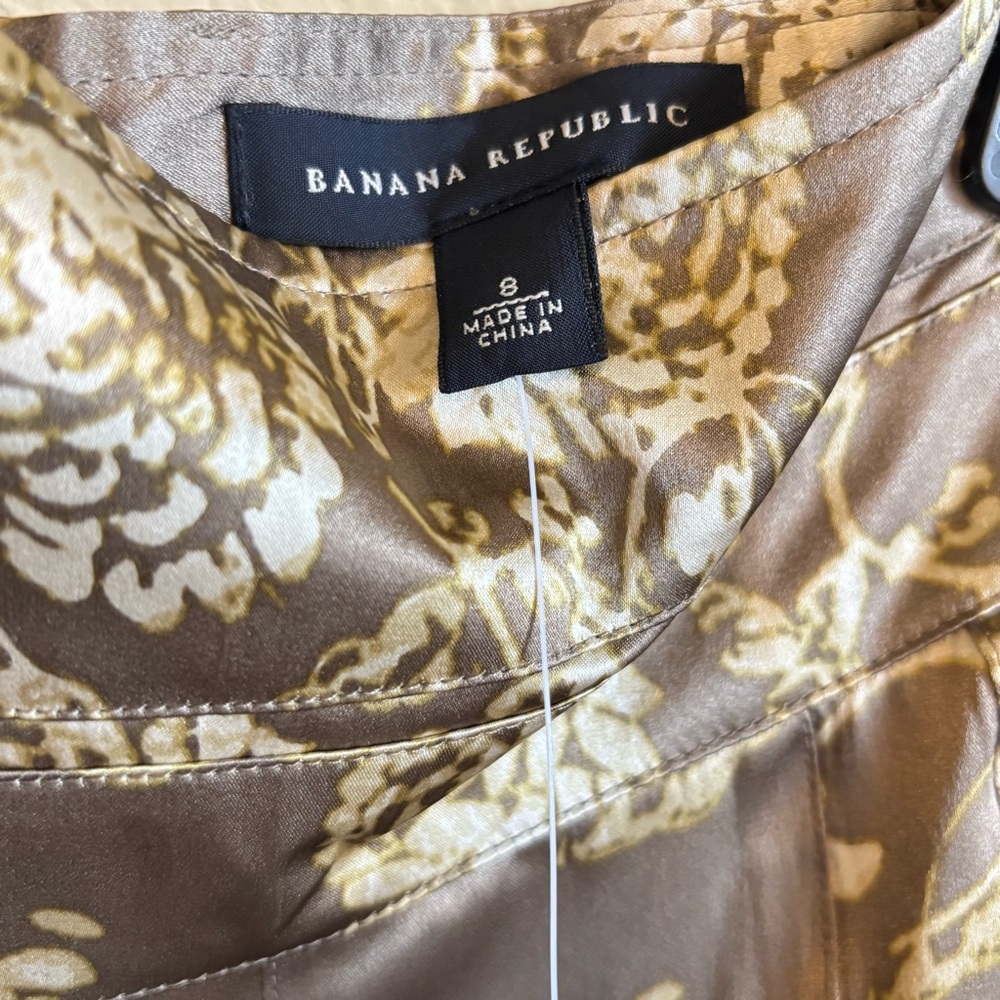 NWT Banana Republic Silk Skirt , size 8 - Picture 11 of 11